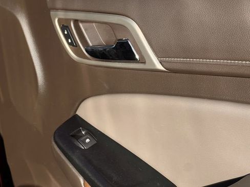 Used 2019 GMC Yukon XL Denali w/ Open Road Package image 30