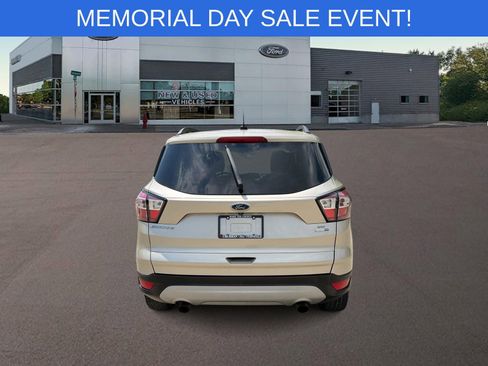 Used 2018 Ford Escape SE AWD/4WD image 10