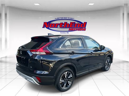 Used 2024 Mitsubishi Eclipse Cross SE image 3