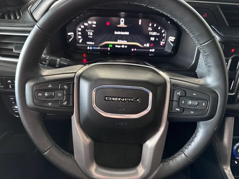 Certified 2024 GMC Yukon Denali AWD/4WD image 15