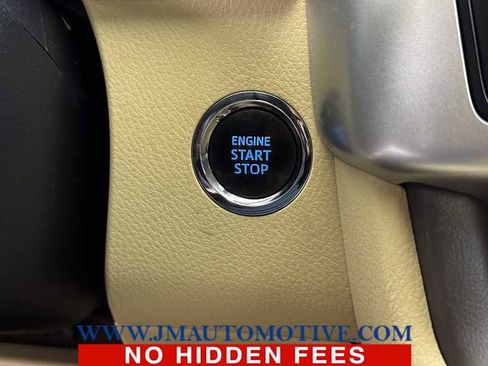 Used 2017 Toyota Highlander Limited image 45