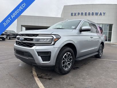 Used 2024 Ford Expedition XLT