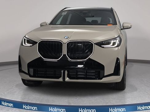 New 2026 BMW X3 xDrive30i w/ M Sport Package AWD/4WD image 2
