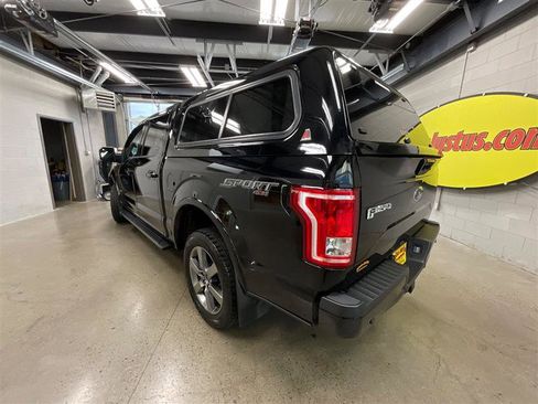 Used 2017 Ford F150 XLT w/ Equipment Group 302A Luxury AWD/4WD image 3