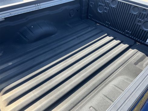 Certified 2023 Nissan Frontier SV w/ Technology Package image 8