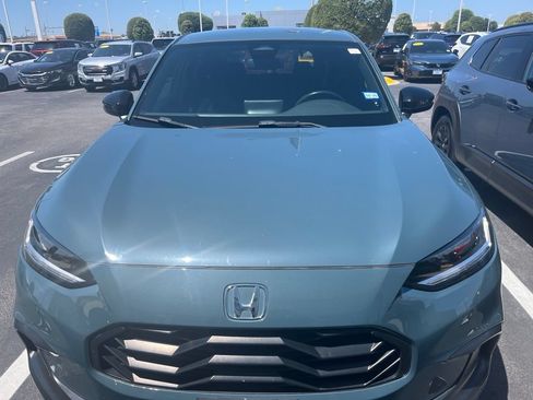 Used 2024 Honda HR-V Sport image 2