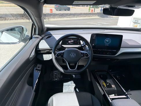 Certified 2023 Volkswagen ID.4 Pro S AWD/4WD image 16