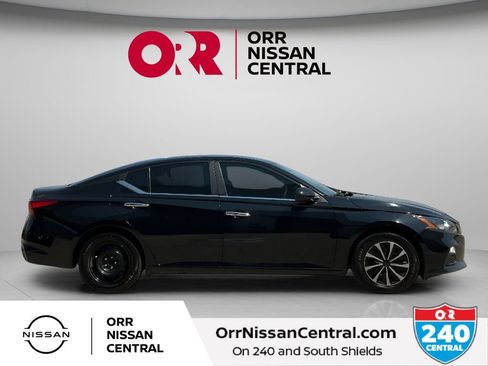 Used 2022 Nissan Altima 2.5 S FWD image 4