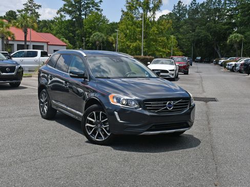 Used 2016 Volvo XC60 T5 Platinum AWD/4WD image 6