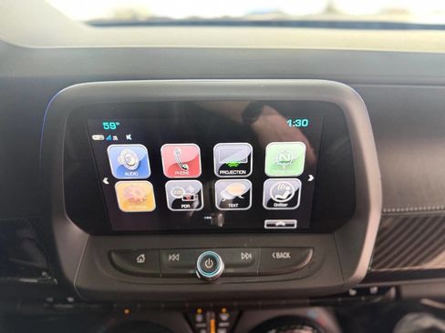 Used 2018 Chevrolet Camaro SS image 60