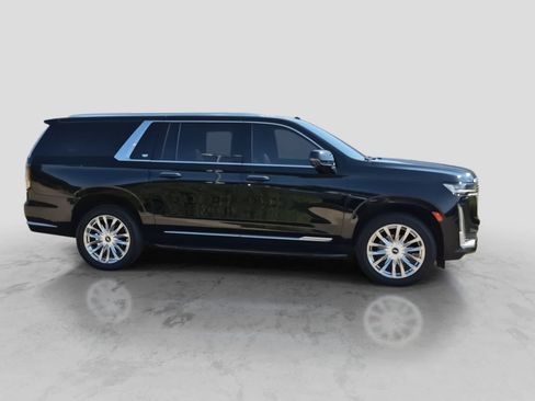 Used 2021 Cadillac Escalade ESV Premium Luxury AWD/4WD image 9