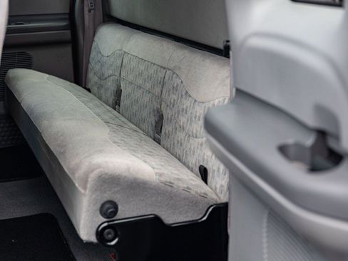 Used 1999 Ford F350 4x4 SuperCab Super Duty image 29