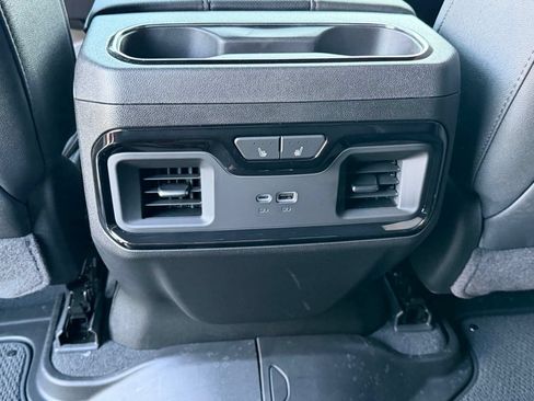 Used 2026 GMC Sierra 2500 AT4 w/ AT4 Premium Plus Package AWD/4WD image 20