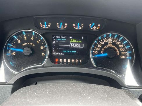 Used 2014 Ford F150 XLT w/ Equipment Group 302A Luxury AWD/4WD image 18