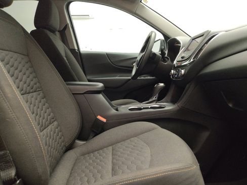 Used 2021 Chevrolet Equinox LT AWD/4WD image 21