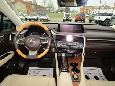 Used 2019 Lexus RX 350 AWD w/ Navigation Package image 19