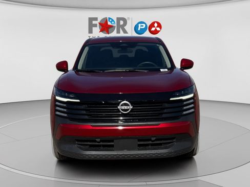 Used 2025 Nissan Kicks SV image 8