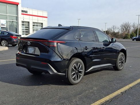 Used 2026 Toyota bZ XLE image 6