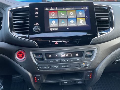 Used 2024 Honda Passport TrailSport image 20