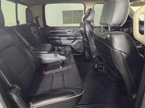 Used 2019 RAM 1500 Laramie AWD/4WD image 29