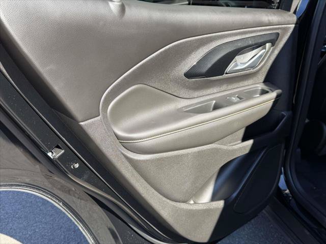 Used 2024 GMC Terrain AT4 w/ Tech Package AWD/4WD image 14