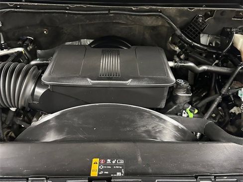 Used 2022 Chevrolet Silverado 2500 LTZ w/ LTZ Plus Package image 8