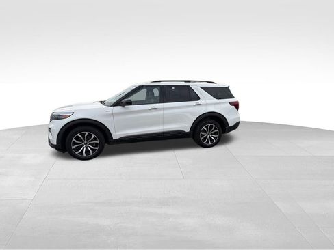 Used 2022 Ford Explorer ST-Line AWD/4WD image 6