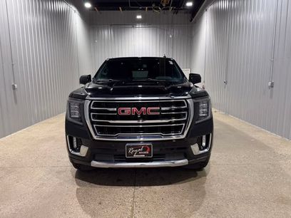 Used 2021 GMC Yukon SLT w/ SLT Premium Package