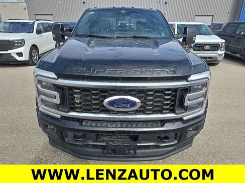 Used 2025 Ford F450 Platinum image 2