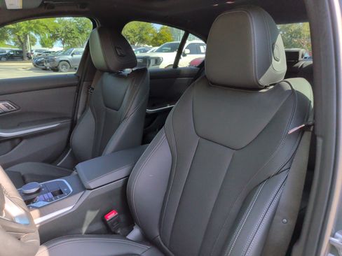 Used 2023 BMW 330i Sedan w/ Premium Package RWD image 26