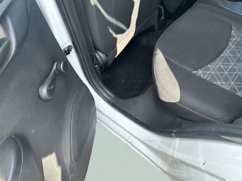 Used 2022 Chevrolet Spark LS image 11