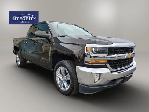 Used 2018 Chevrolet Silverado 1500 LT w/ All Star Edition image 1