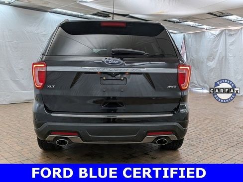 Certified 2018 Ford Explorer XLT w/ Equipment Group 202A image 6