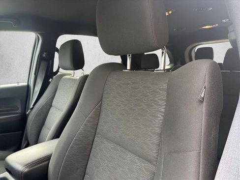 Used 2023 Dodge Durango GT image 11