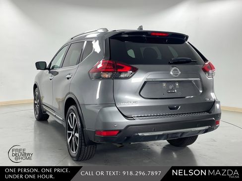 Used 2019 Nissan Rogue SL image 8