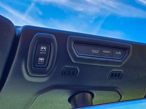 Used 2021 Jeep Wrangler Unlimited Sahara AWD/4WD image 28