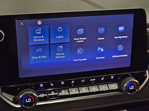 Used 2023 Chevrolet Colorado Z71 w/ Z71 Convenience Package 2 image 20