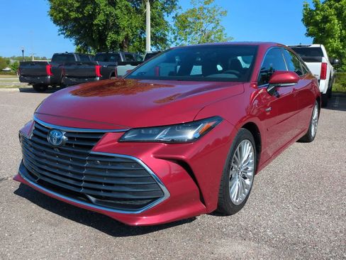 Certified 2020 Toyota Avalon Limited w/ Advanced Safety Package FWD image 2