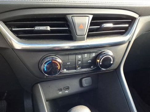 Certified 2024 Buick Encore GX Preferred w/ Comfort Package image 19