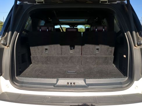 Used 2024 Ford Expedition Limited image 24