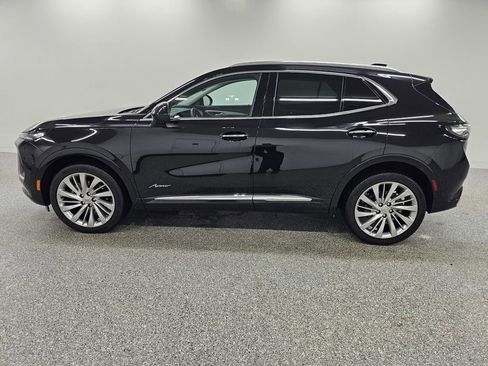 Used 2025 Buick Envision Avenir AWD/4WD image 8