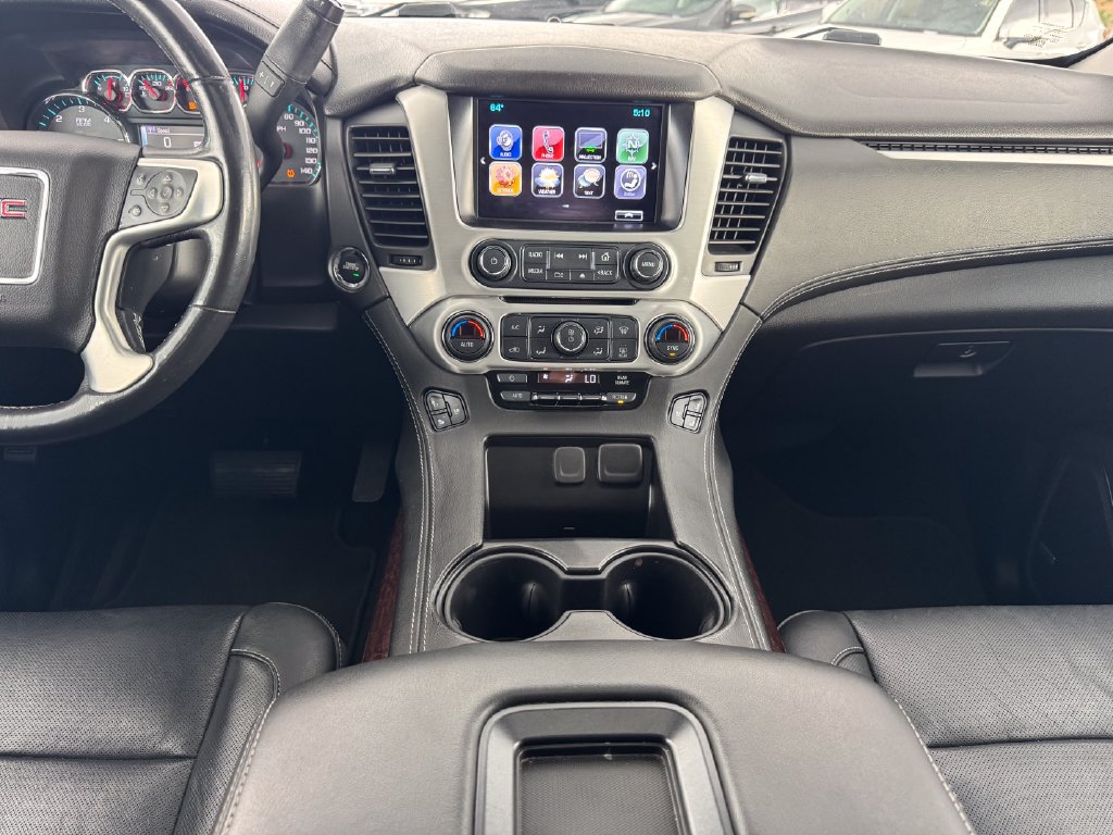 Used 2018 GMC Yukon SLT w/ HD Trailering Package AWD/4WD image 11