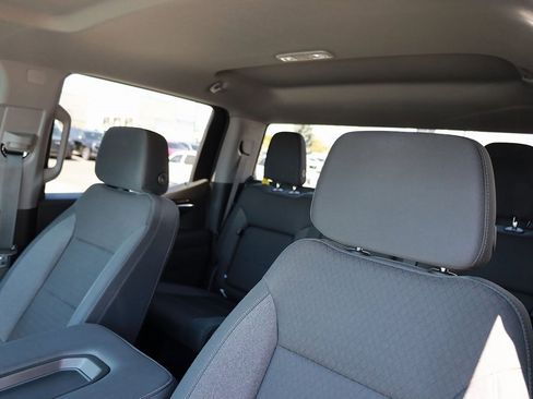 Used 2024 GMC Sierra 1500 Elevation image 17