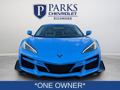 Certified 2024 Chevrolet Corvette E-Ray w/ Stealth Interior Trim Package AWD/4WD image 2