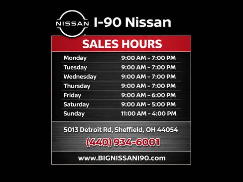 Used 2016 Nissan Rogue SV w/ SV Premium Package image 30