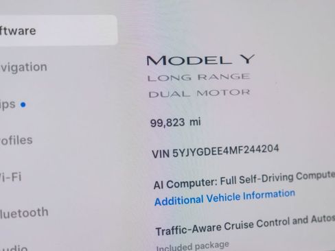 Used 2021 Tesla Model Y Long Range AWD/4WD image 28
