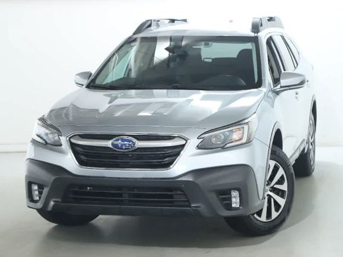 Certified 2021 Subaru Outback Premium w/ Popular Package #1 AWD/4WD image 3