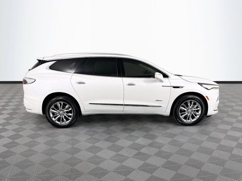 Used 2023 Buick Enclave Avenir w/ Avenir Technology Package FWD image 8