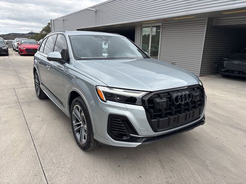 New 2026 Audi Q7 2.0T Premium image 3