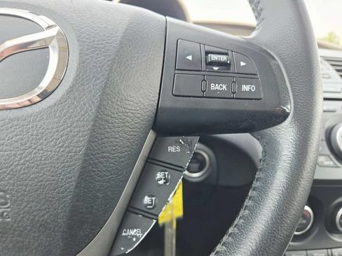 Used 2013 MAZDA MAZDA3 i Touring FWD image 17